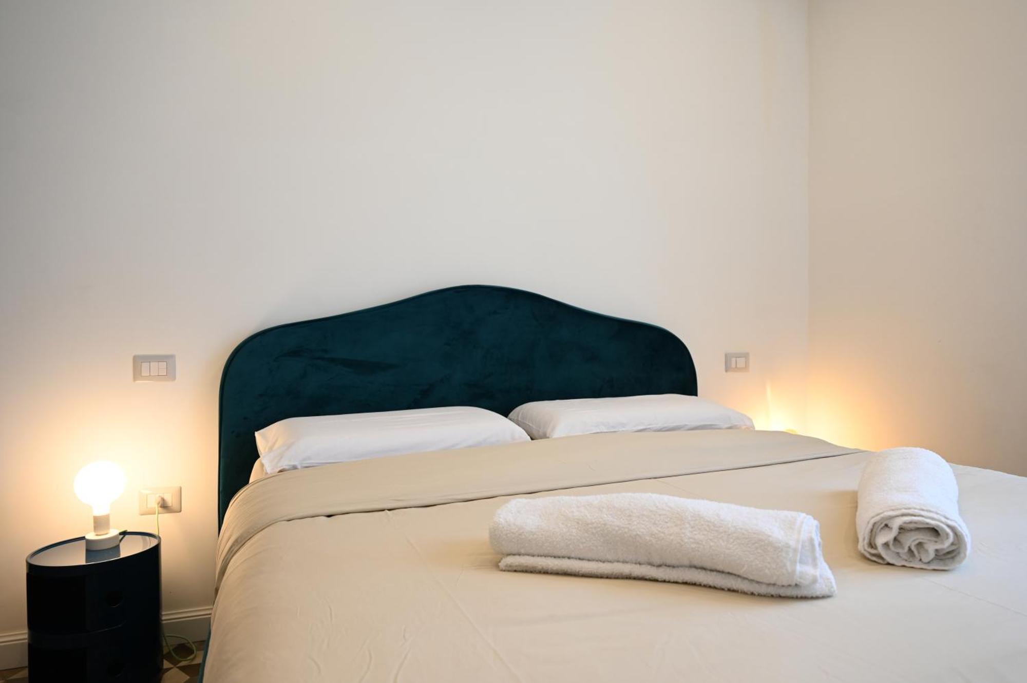 Appartement Qhouse à Naples Extérieur photo