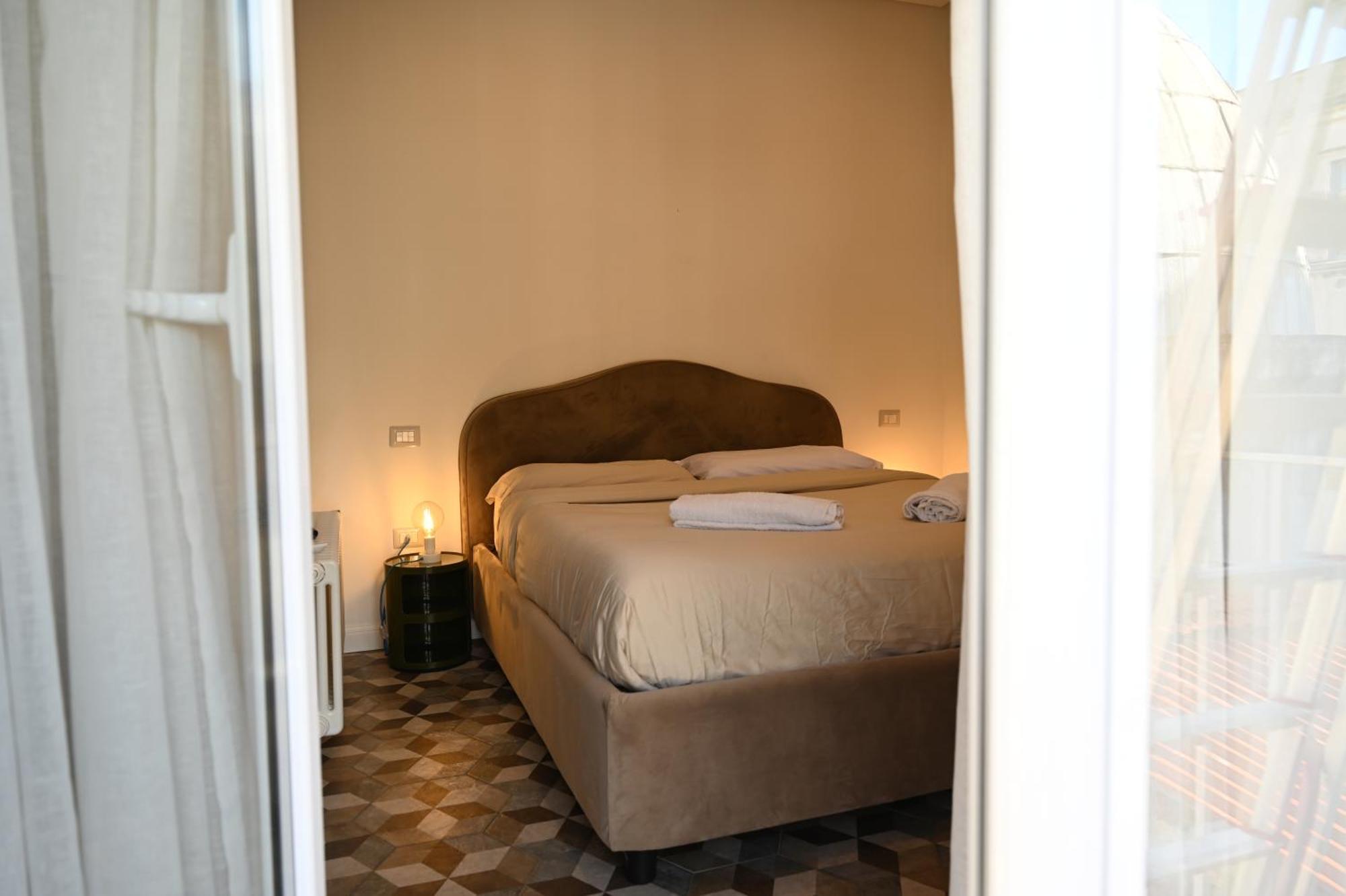 Appartement Qhouse à Naples Extérieur photo
