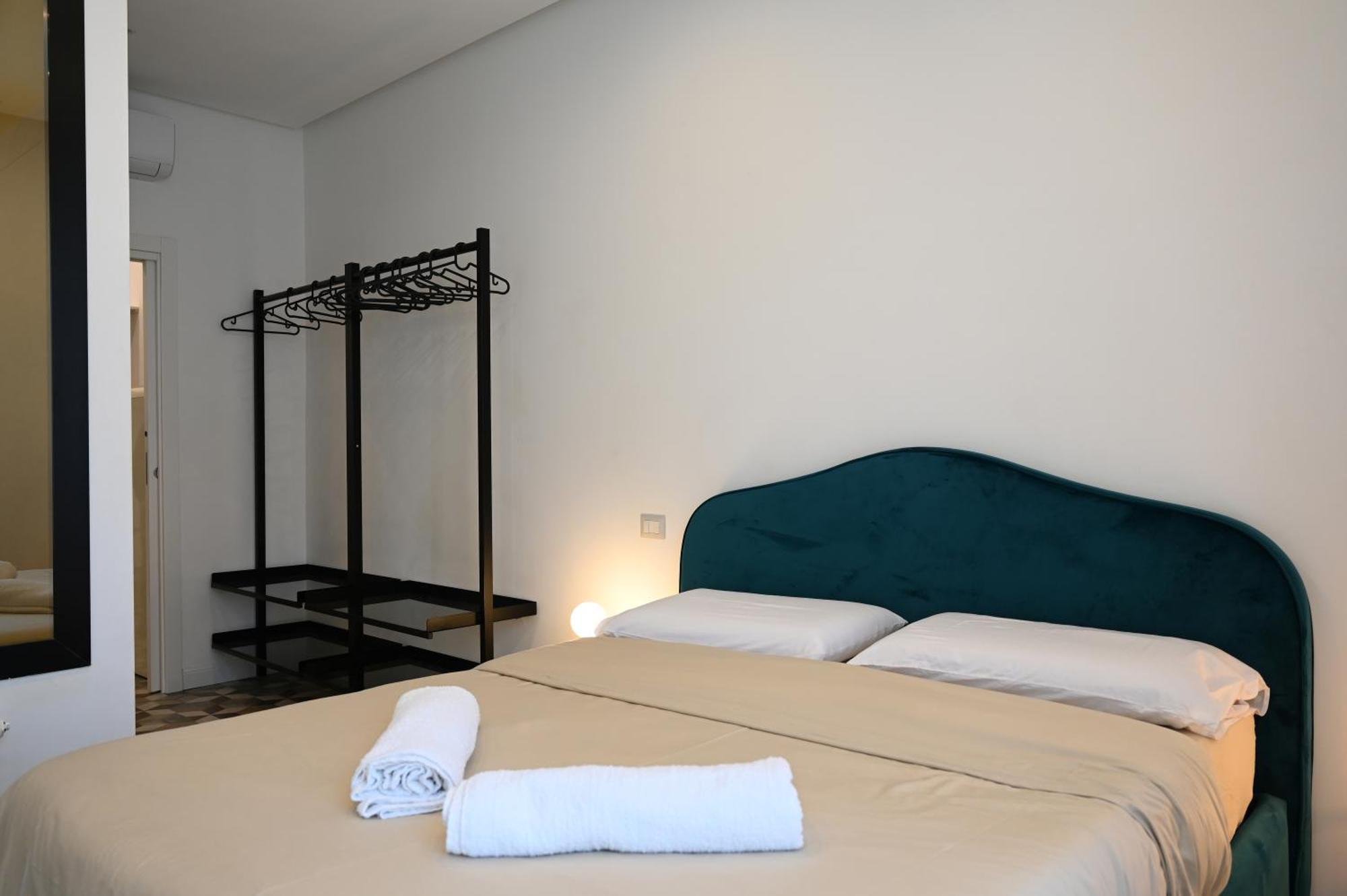Appartement Qhouse à Naples Extérieur photo